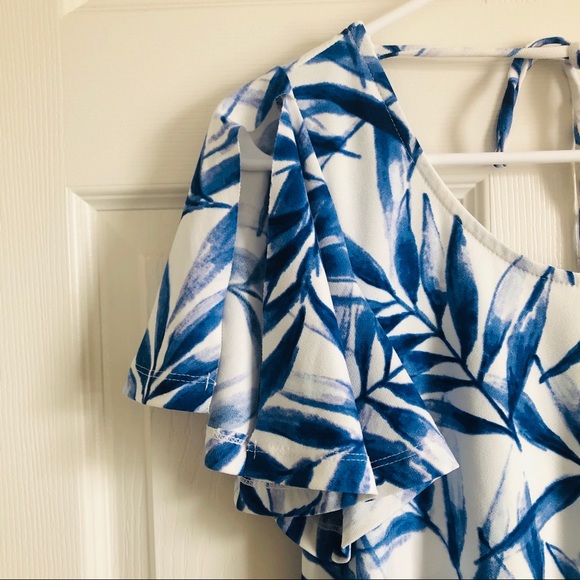 Mango Floral Flutter Sleeve Dress - Picture 4 of 7